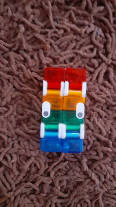 Infinite cube multi color