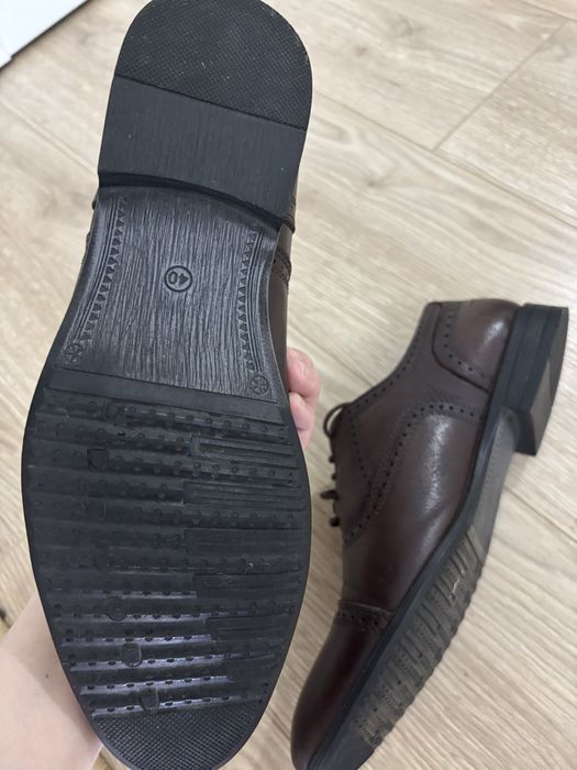 Продам туфли, кожа, 40 размер