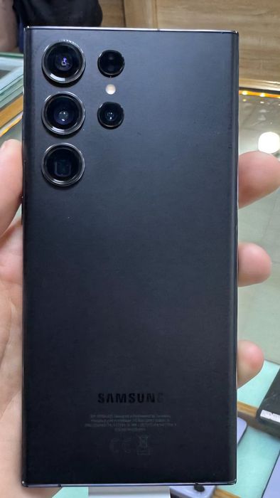 Samsung S23 ultra 12/256 гб