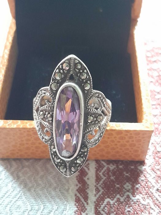 Inel argint 925 marcat, ametist și marcasite + poanson meșter