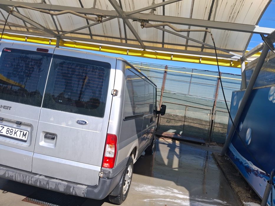 Ford transit  2.4