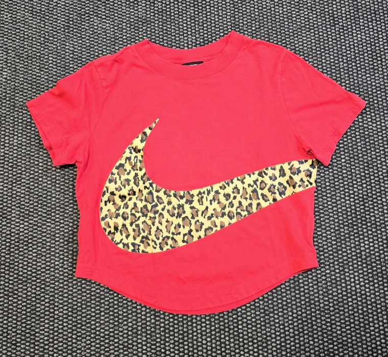 Nike Дамска къса тениска S размер