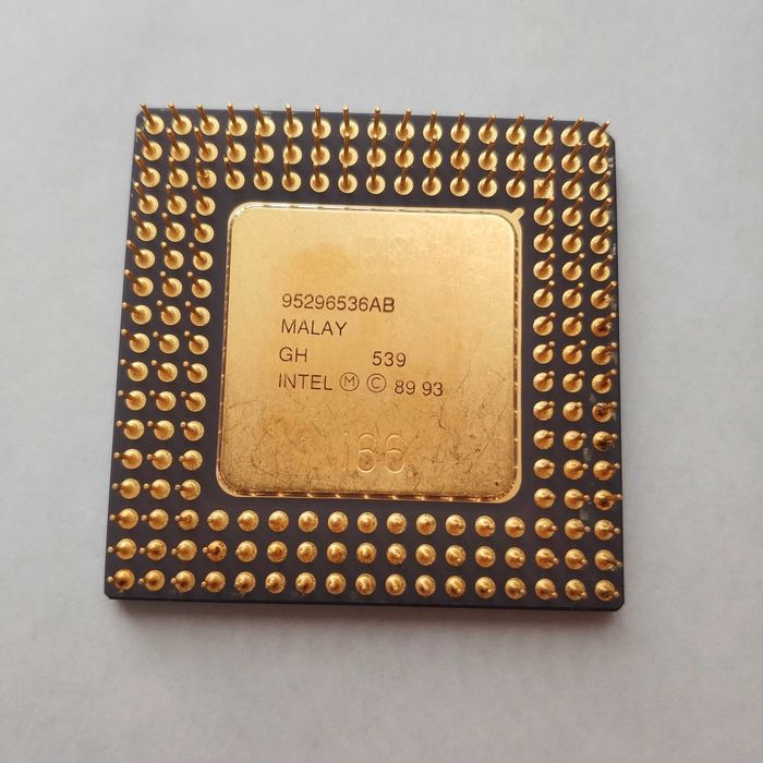 Керамичен Intel 486 DX2