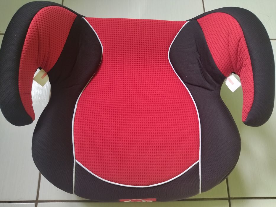 Бустер (автокресло)