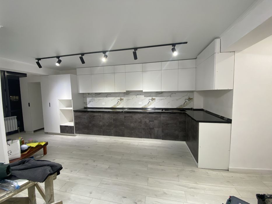 Кухня шкаф прихошка