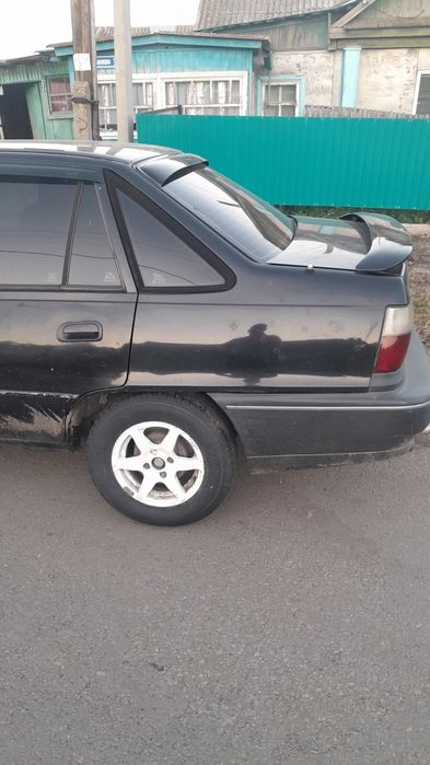 Продам деу нексия