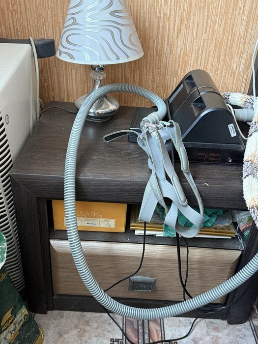 Продам спальный гарнитур