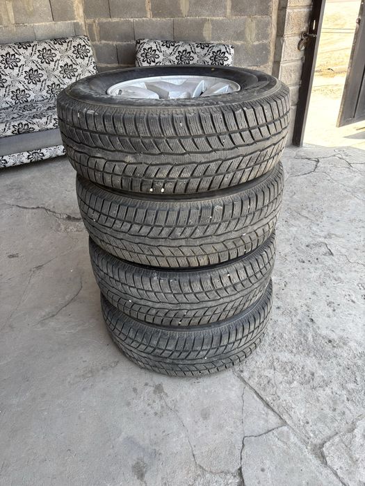 Продам резину с дисками