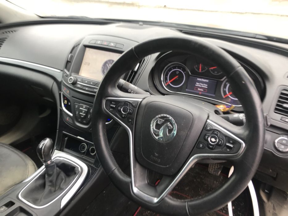 Opel Insignia 2,0CDTI 2016 На Части
