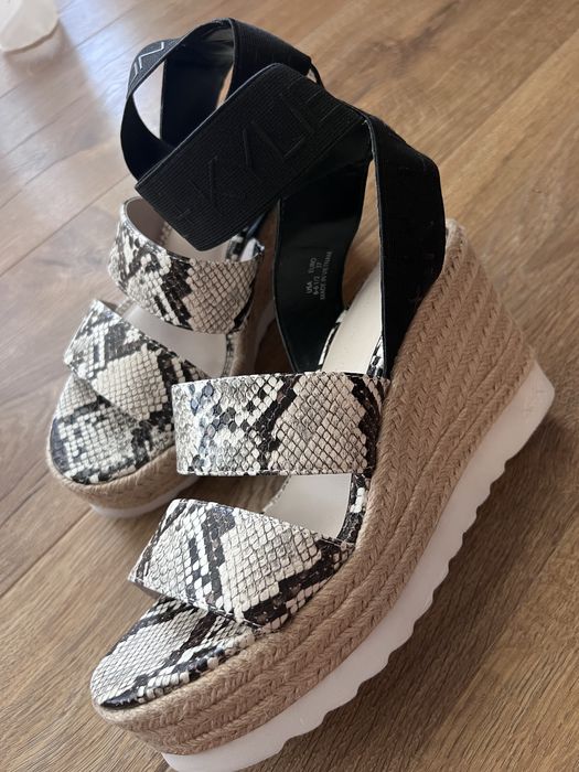 Дамски сандали Kendall & Kylie