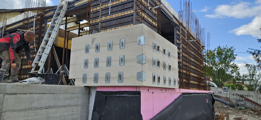 Construin orice structuri de rezistență ,fier beton Case la roșu/cheie