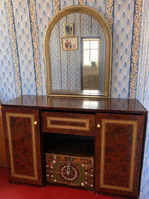 Шкаф и Тумба шкаф сатылады
