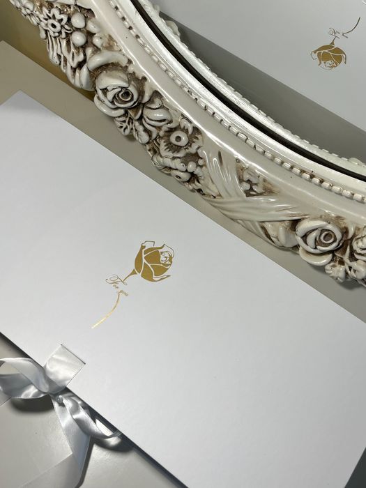 Луксозна LOVE кутия за подарък на любим човек