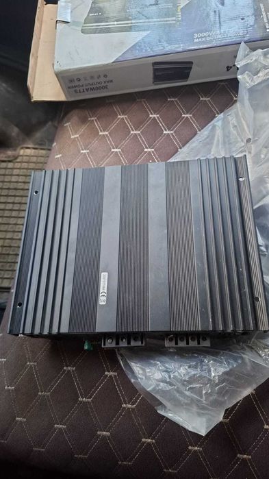 Продам усилитель звука