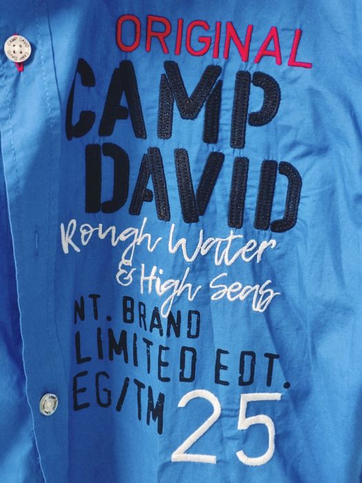 Cămașa Camp David .