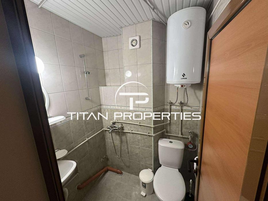 Дава се под наем Едностаен апартамент в к.к. Св.Св. Константин и Елена - 40 кв.м за 309.06 € - Снимка #3