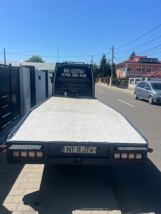Autoplatforma 3,5T Mercedes 515