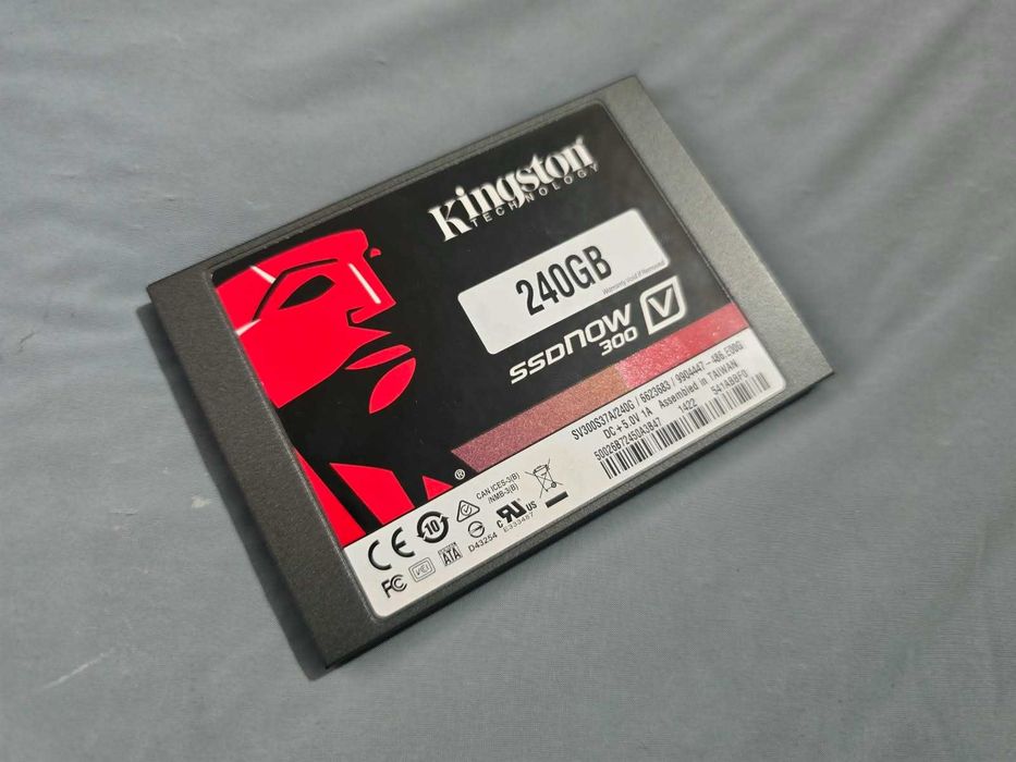 SSD Kingston SSDNow V300 240GB SATA 3 2.5 inch SV300S37A/240G
