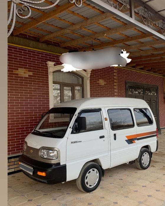 Chevrolet Damas style