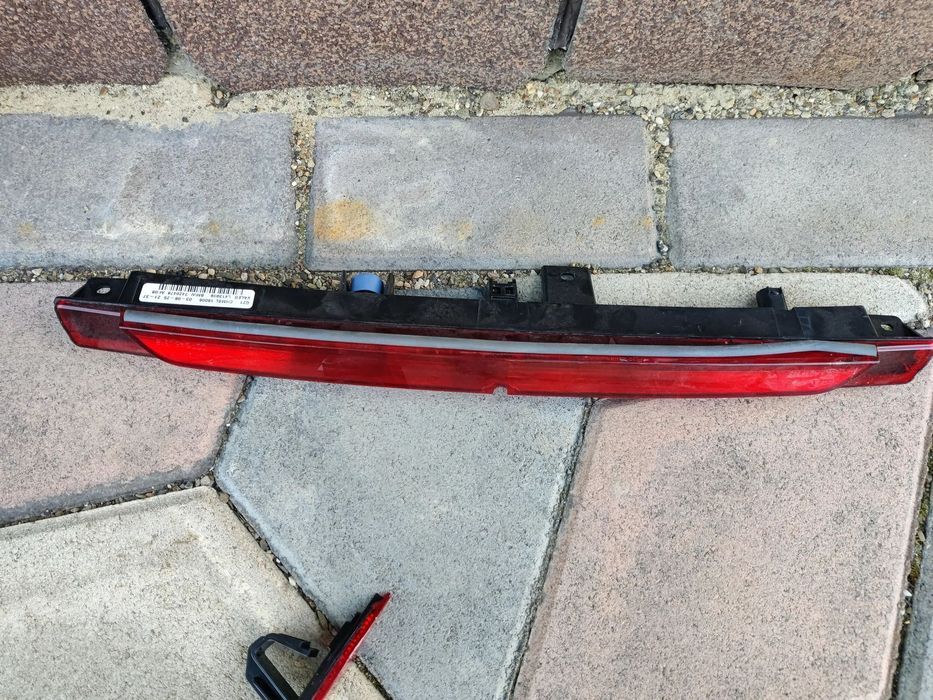 Stop frana aditional Lampa centrala luneta Haion BMW Seria 3 G20 G21 7420478