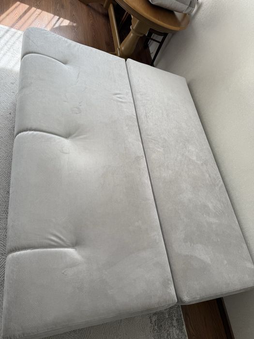 Продам диван прямой, серого цвета