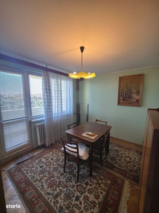 Apartament 3 camere semidecomandat – Piața Mărăști