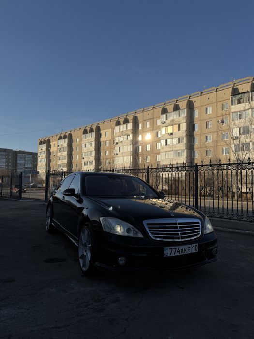 Mercedes-Benz S 500