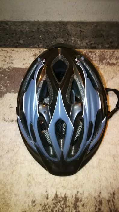 Каска за велосипед скутер ролери сйейтборд