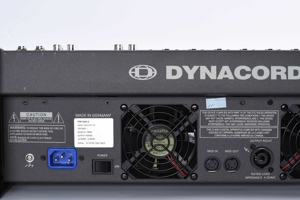 Mixer audio Dynacord PowerMate 1000-3 cu amplificator 2 Х 1000W 4 Ω (6mono + 4 stereo) (Clona)