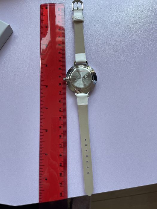 Дамски часовник на Avon