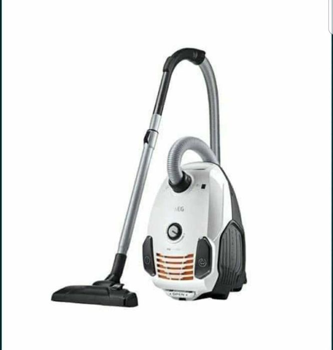 Aspirator AEG VX6/X FORCE, 700 W, alb