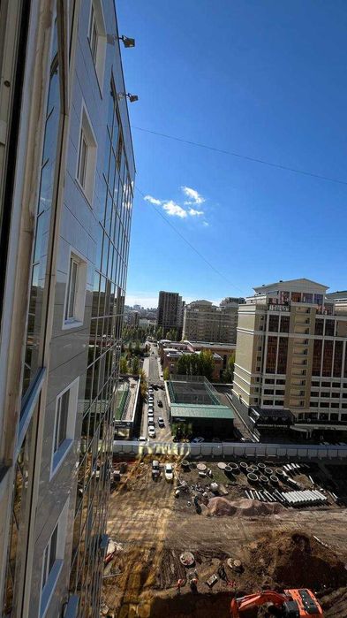 Продам 1 комн кв. 73*m2 в Астане около парка