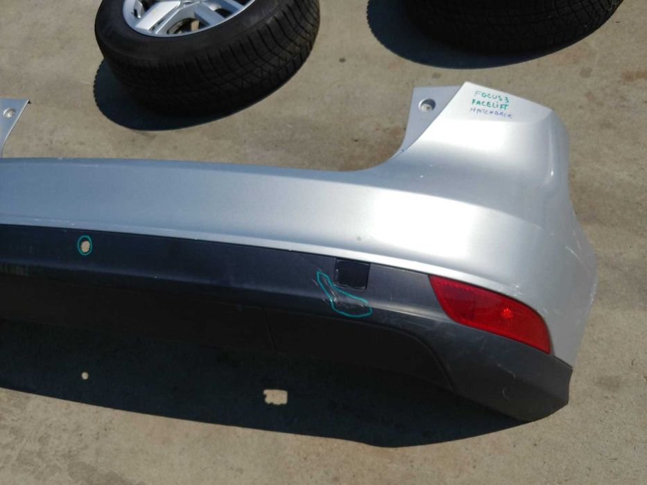 bara spate ford focus 3 hatchback facelift f1eb-17906-a
