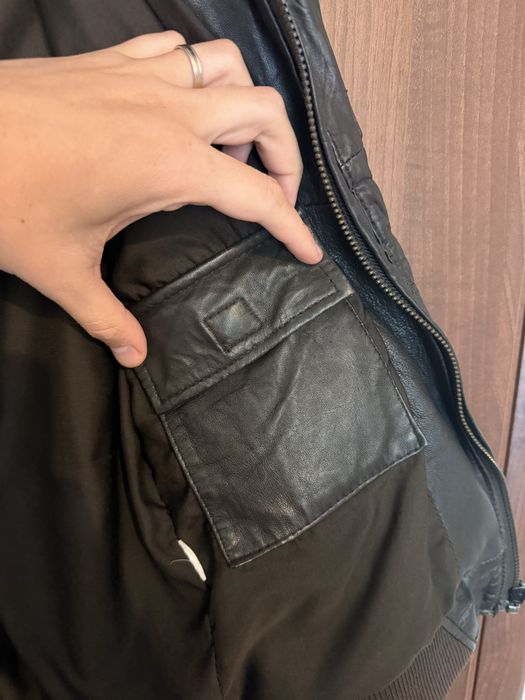 Geaca din piele Bershka marimea M