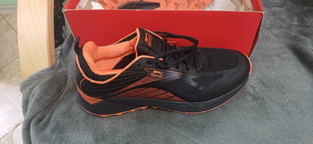 adidasi barbati Slazenger