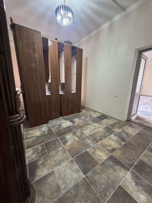 Срочно Сатепо 5-Микрорайон худудидан нотурар жой сотилади