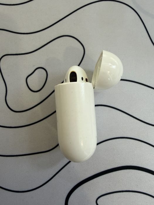Apple AirPods 1