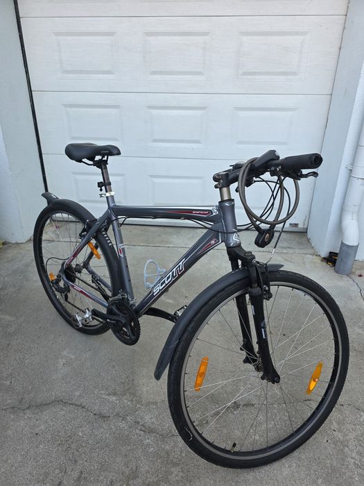 Bicicleta Scott, shimano 3×8, v-brake, acera