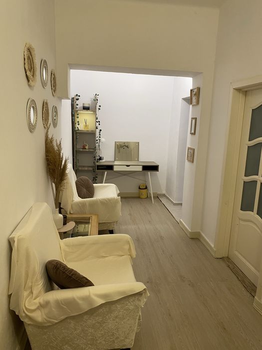 Inchiriez apartament cu o camera- centru