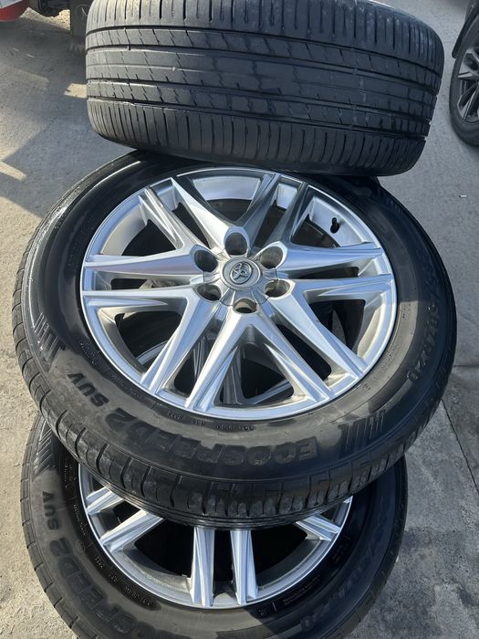 Продаю колесо состояние отлично цена за комплект 400$ одам размер 20