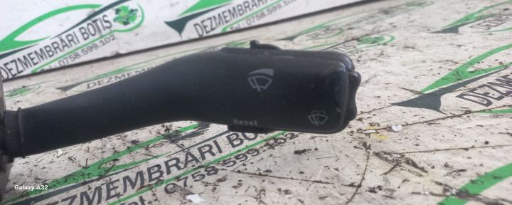 Maneta stergatoare parbriz Skoda Octavia prima generatie