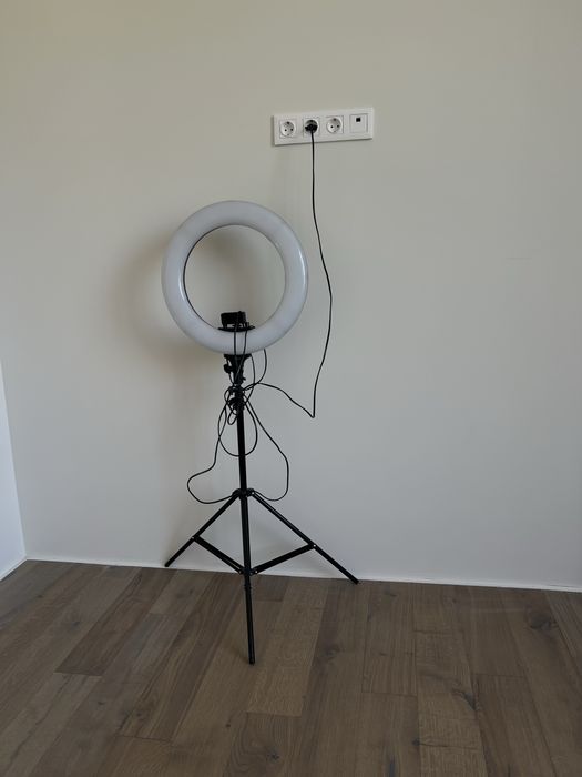 Лампа кольцо с подстветкой