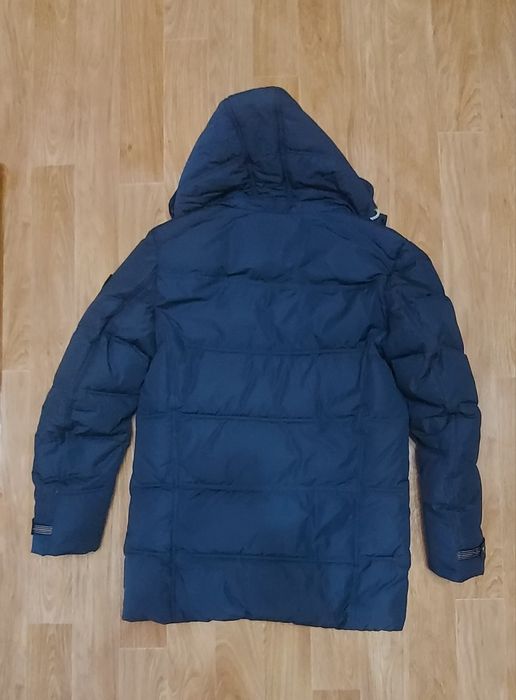 Продам зимнию куртку