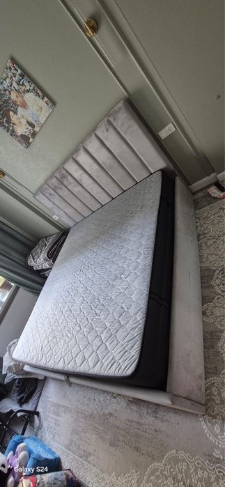 Кровать двуспальный