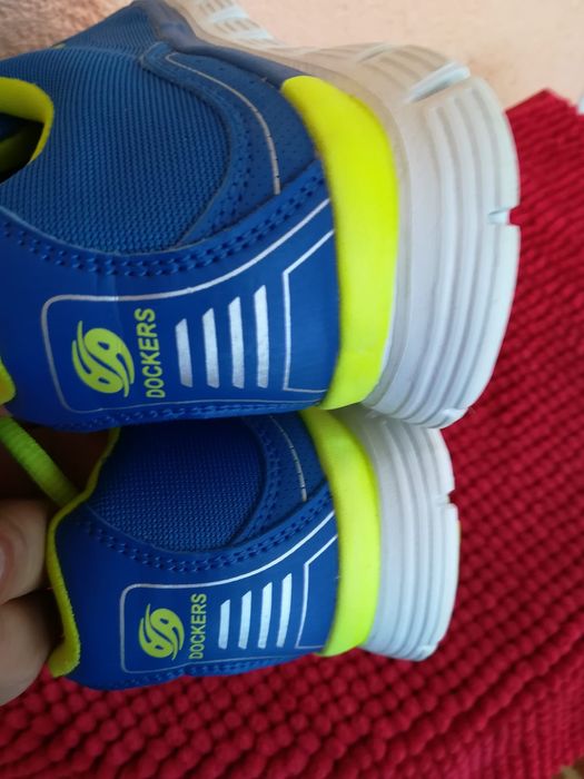 Adidași Dockers nr 39 unisex