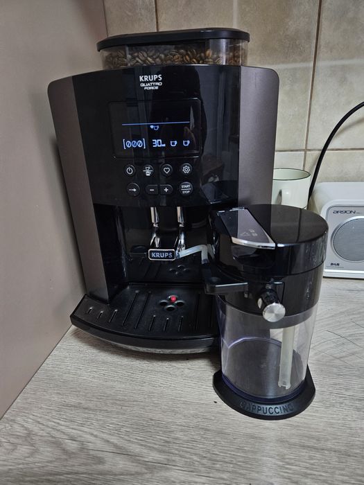 Espressor automat Krups + cappuccino