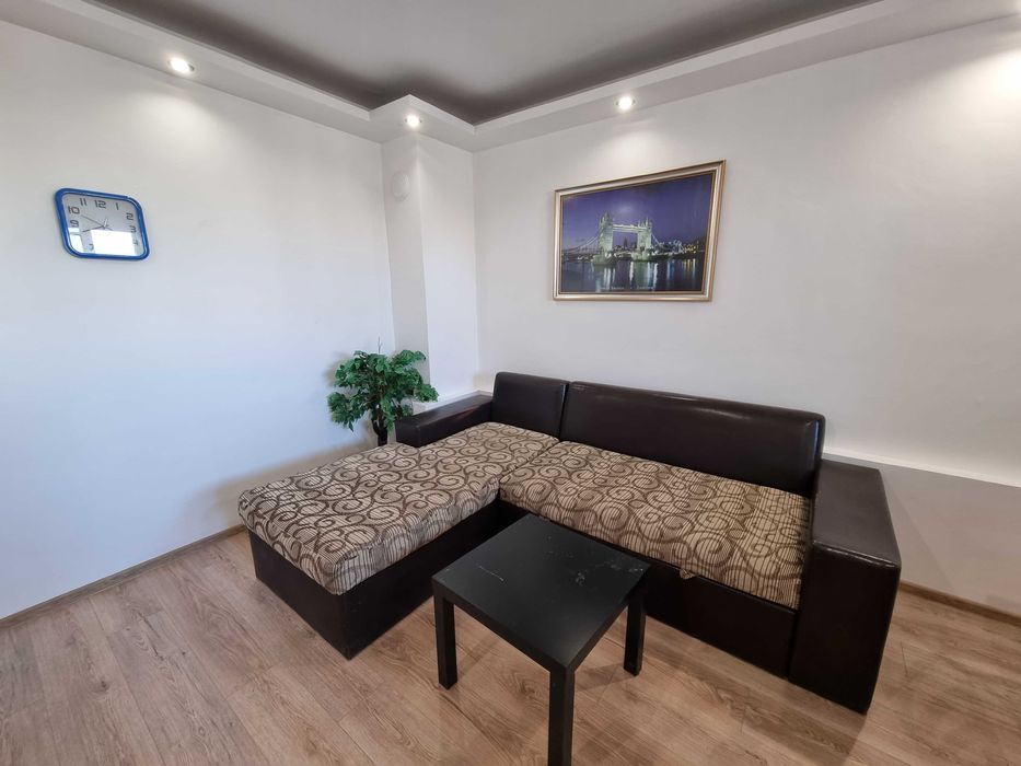 Дава се под наем Тристаен апартамент в Пловдив, Кючук Париж - 76 кв.м за 408 € - Снимка #3