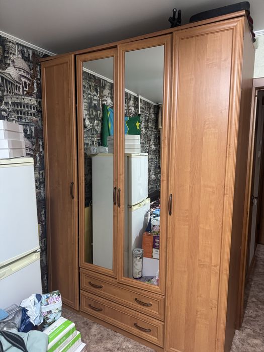 Продам шкаф 25000