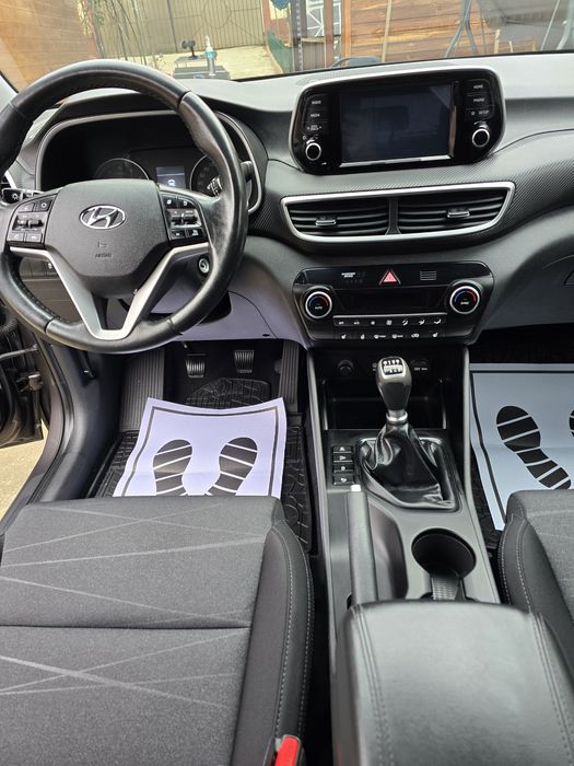 Detailing auto interior! " MTE Detailing"