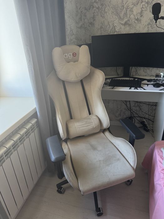 Продам игровое кресло